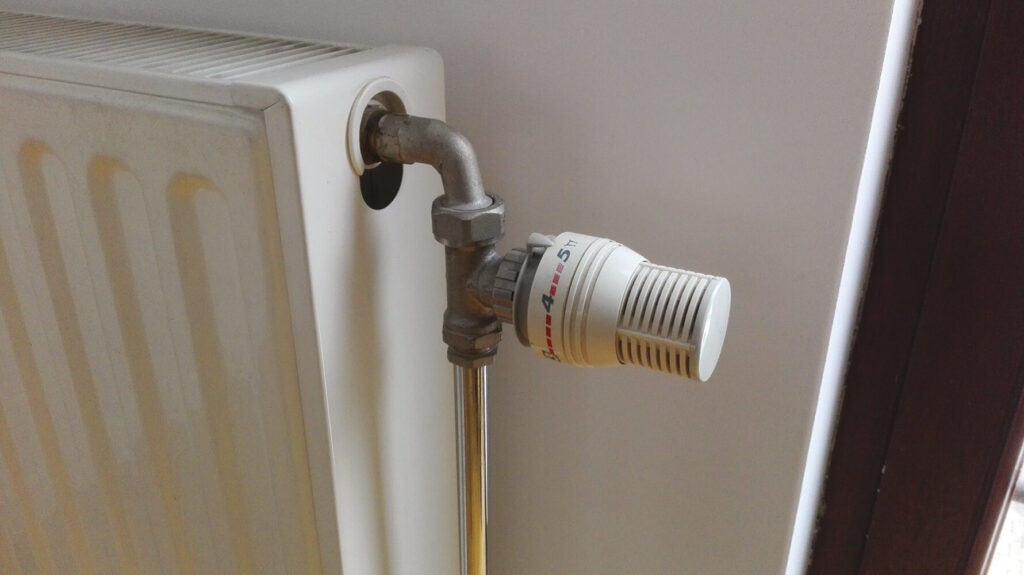 Vanne thermostatique sur radiateur